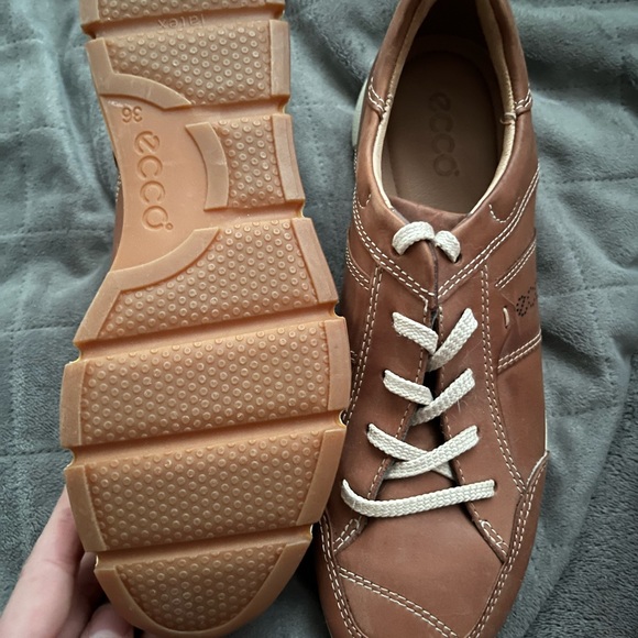 Ecco size 36 never worn - Picture 3 of 3
